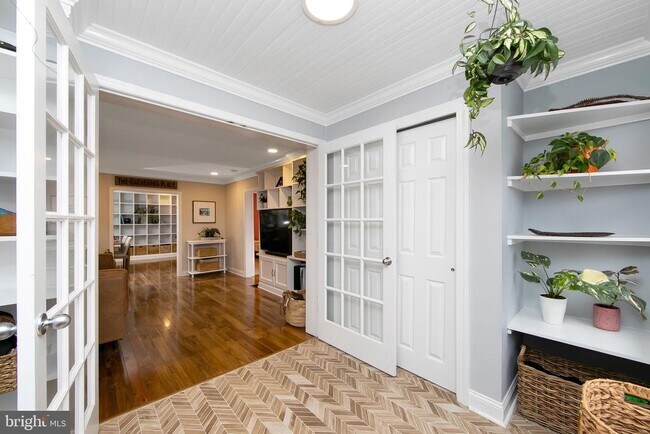 Foto del edificio - 22 W 6th Ave