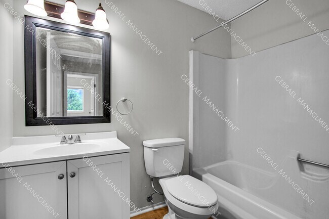 Foto del edificio - 4430 E Mt Morris Rd