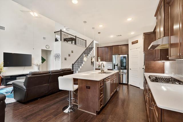 Foto del edificio - 2316 Pinehurst Dr