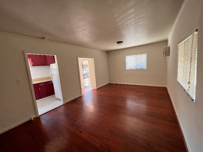 Foto del edificio - 158 S Bonnie Ave