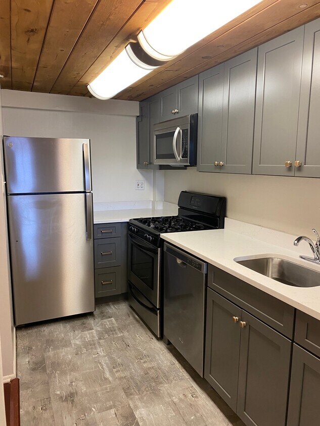 Foto principal - 870 N 28th St