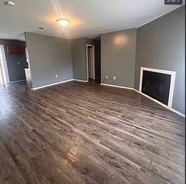 Foto del edificio - 111 Hummingbird Ln