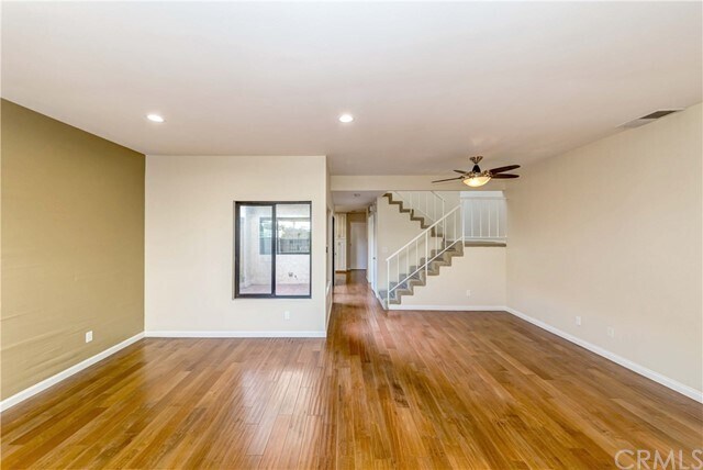 Foto del edificio - 9722 Walker Ct