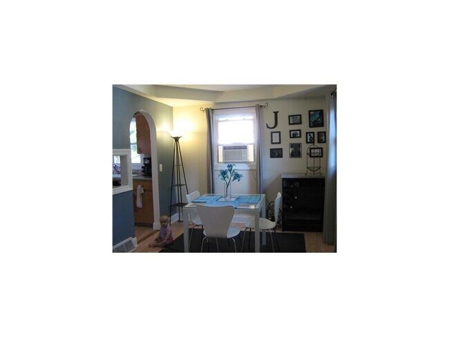 Foto del edificio - 320 30th St Dr SE