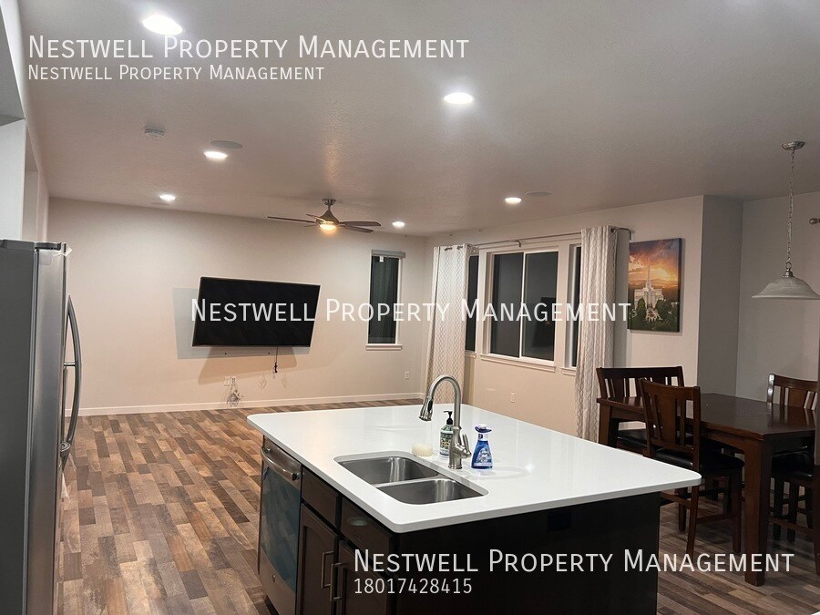 Amazing 5bed Home in Herriman House Rental in Herriman, UT