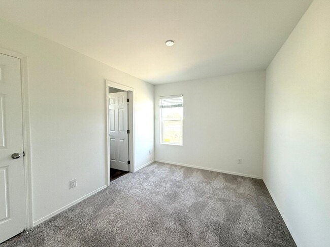 Building Photo - Brand new home in Prescott Valley