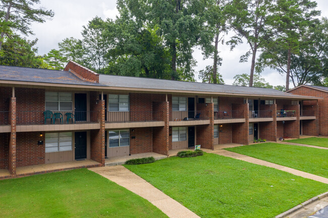 Building Photo - Riverwalk Townhomes