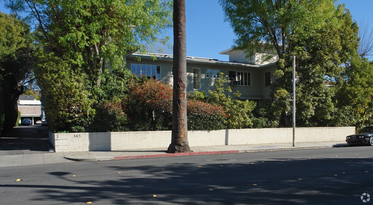 Building Photo - 365 California Blvd