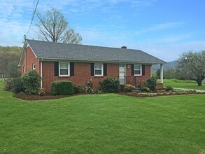 Building Photo - 3822 Borden Grant Trail