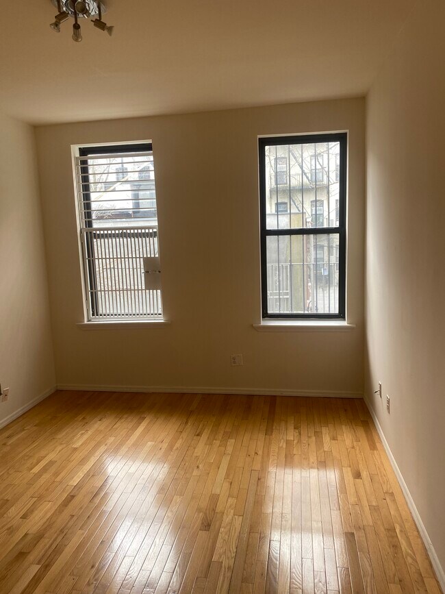 Foto del edificio - 782 Prospect Pl