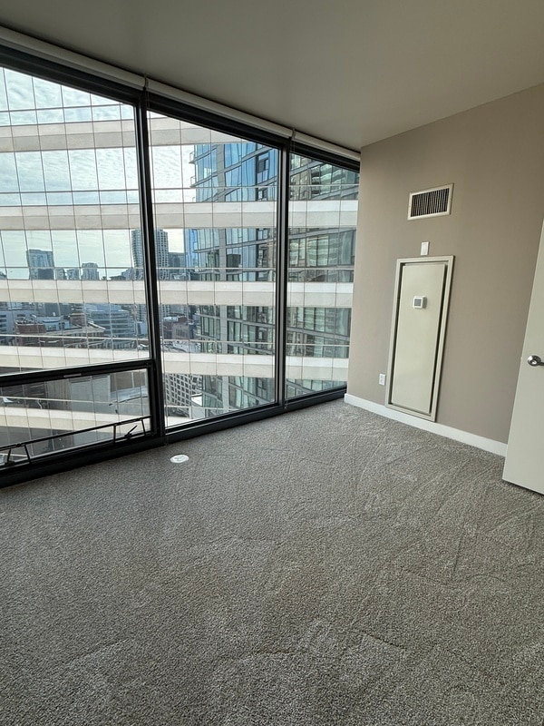 Photo - 11 W Grand Ave Apartment