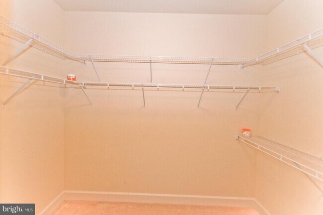 Foto del edificio - 12800 Libertys Delight Dr