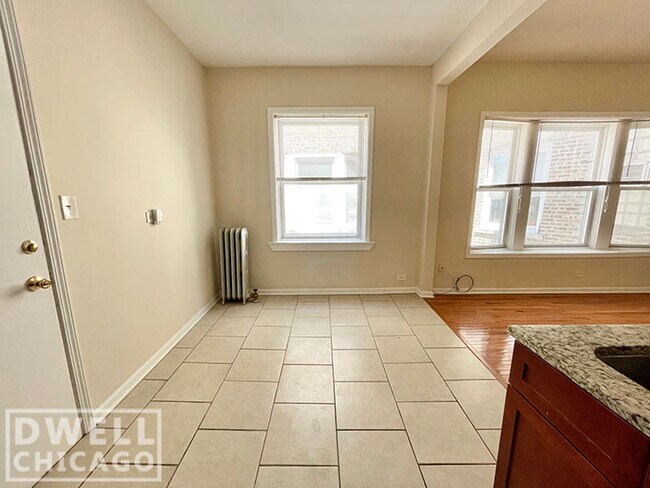 Foto del edificio - 4408 N Magnolia Ave