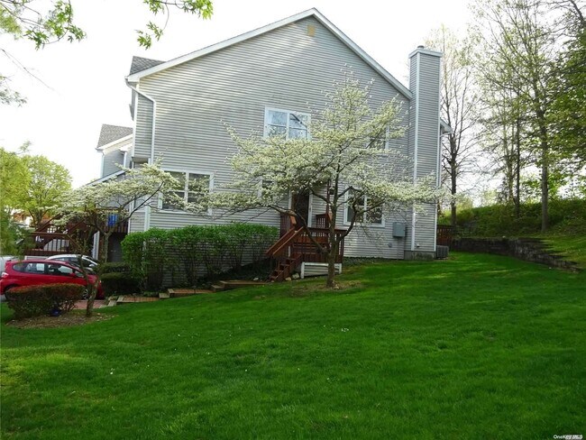 Building Photo - 20 Leeward Ct