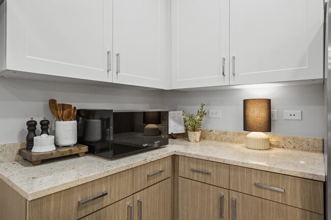 Building Photo - Rovena at Mt. Zion