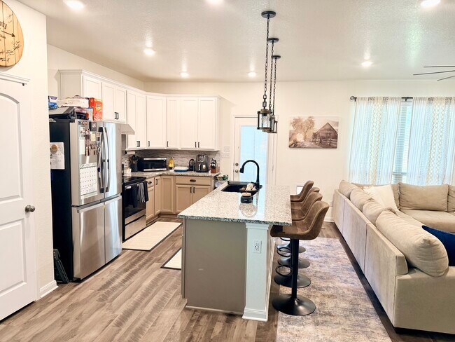 Cocina - 834 Ross Rd