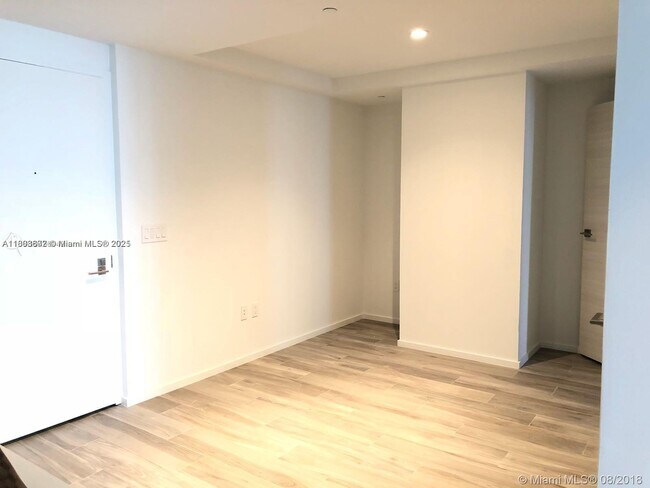 Foto del edificio - 801 S Miami Ave