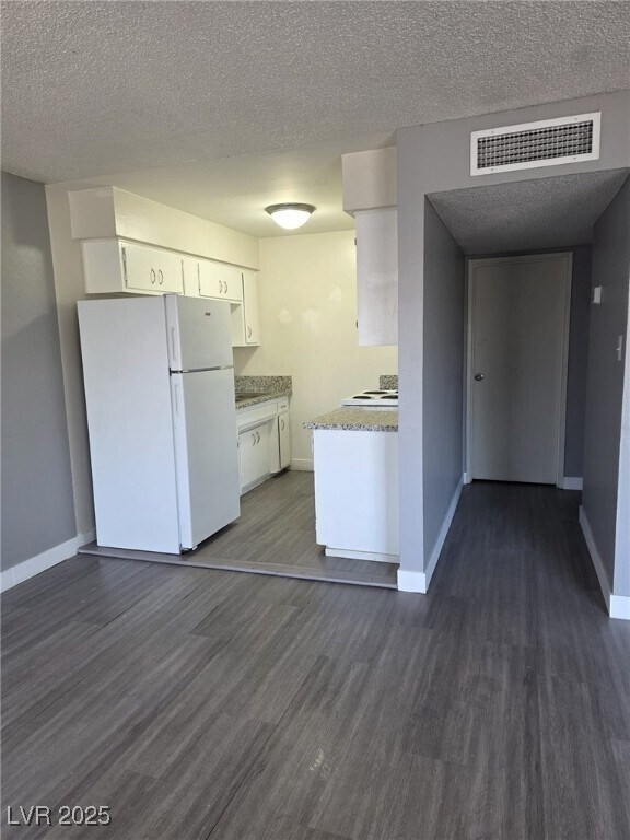 Foto del edificio - 1121 E Desert Inn Rd