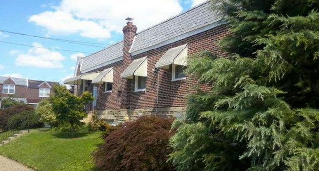 Building Photo - 1700 Fox Chase Rd