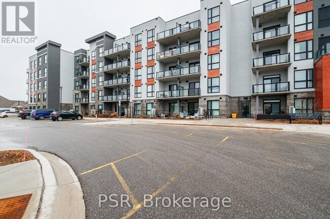 Building Photo - 4 Kimberly Ln