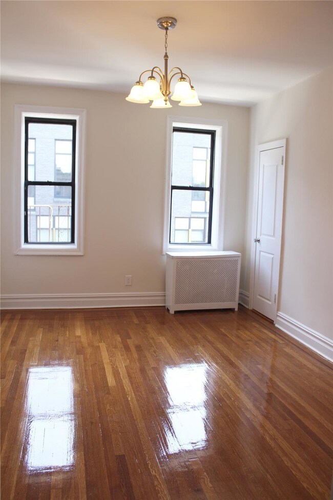 Building Photo - 625 Caton Avenue