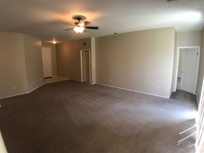 Building Photo - 11435 Valley Forge Way