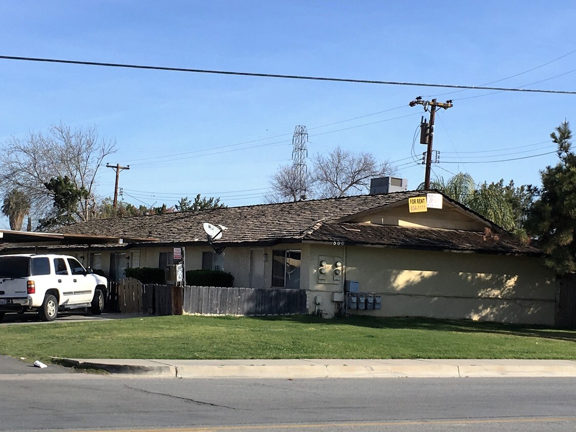 Primary Photo - 800 Pacheco Rd