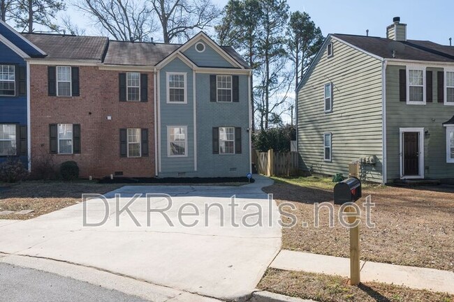 Photo - 3328 Vintage Pointe Ct House