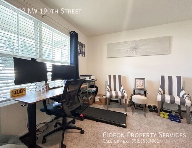 Foto del edificio - 16372 NW 190th St