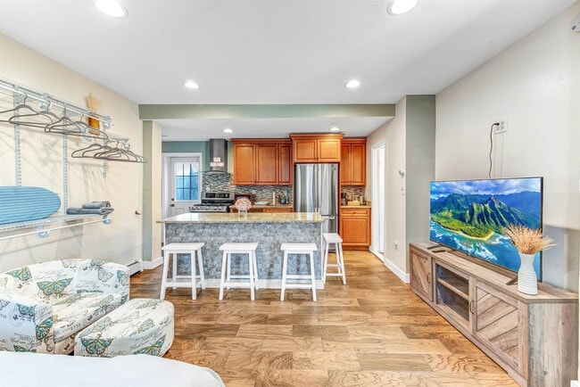 Foto del edificio - 7108 Hudson Ave