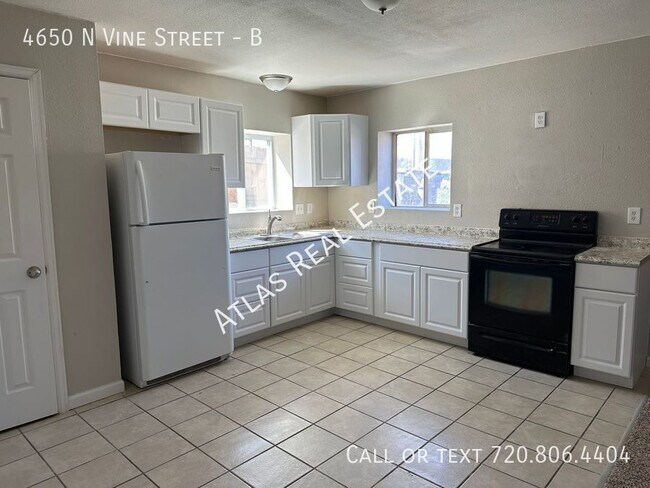 Building Photo - Newly Renovated 4 Bed 2 Bath Available Now...
