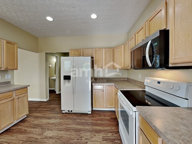 Building Photo - 942 Mahle Dr