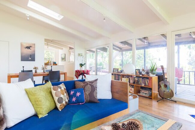 Foto del edificio - 2157 Park Dr