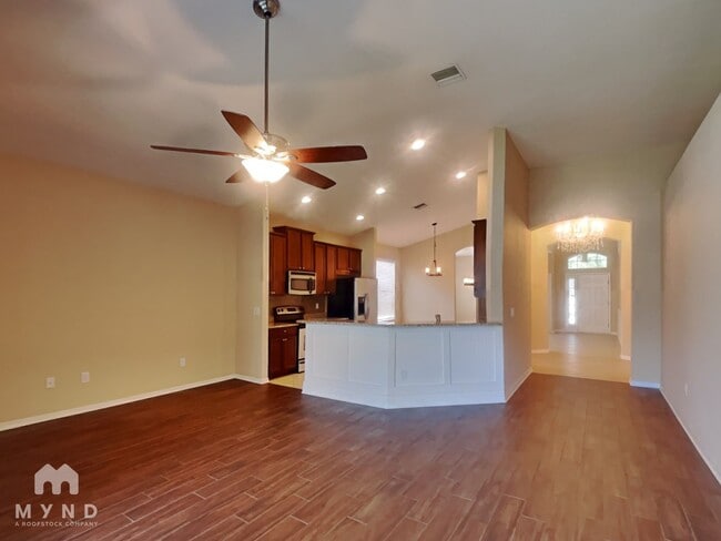 Building Photo - 7414 Forest Mere Dr