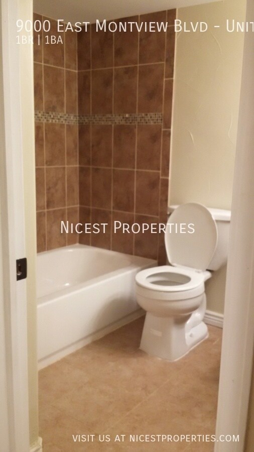 Building Photo - Beautifully renovated 1 Bedroom / 1 Bathro...