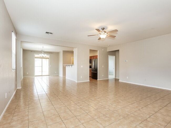 Foto del edificio - 7333 W St Catherine Ave