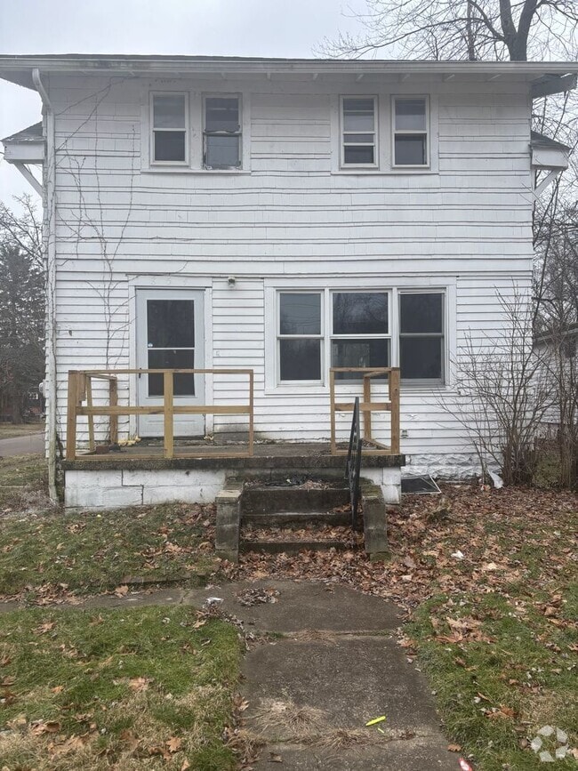 Building Photo - 854 Lovers Ln