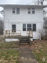 Building Photo - 854 Lovers Ln