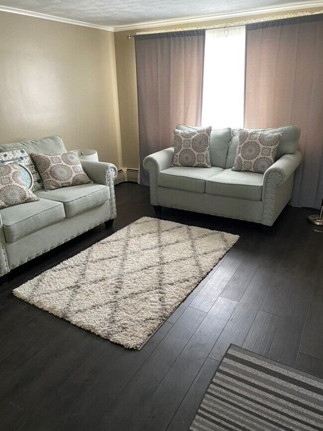 sala de estar - 6068 Transit Rd