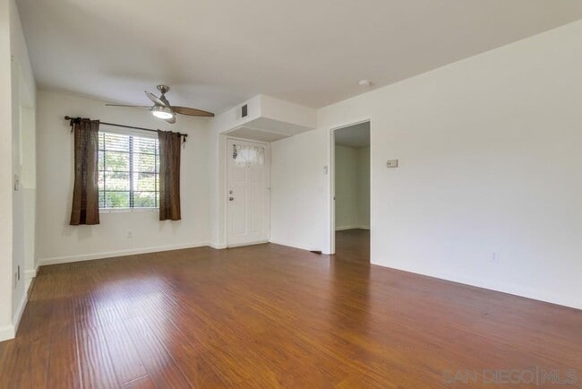 Building Photo - 13115 Wimberly Square