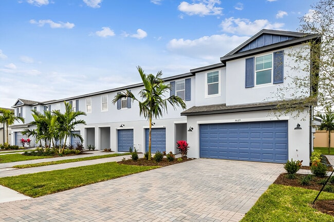 End Unit - 2 car Garage - 5657 Tripoli Dr