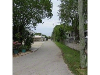 Primary Photo - 101640 Overseas Hwy