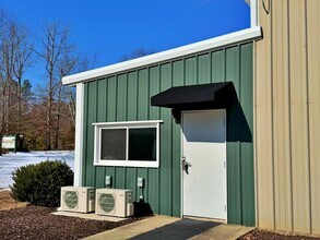 Building Photo - 202 Roxbury Industrial Center