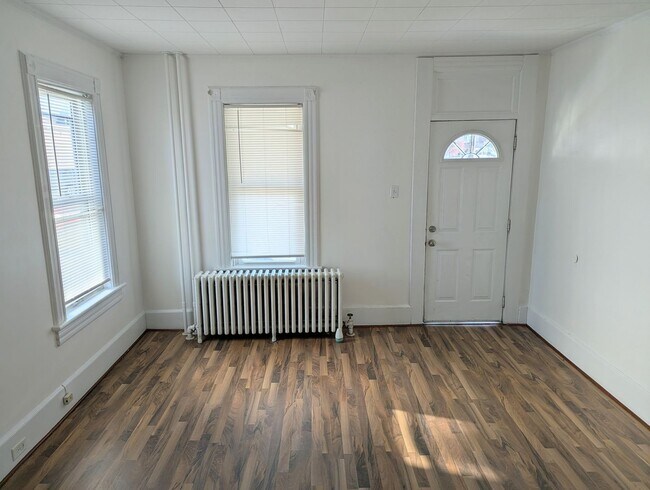 Foto del edificio - 18-20 W. Southern Avenue