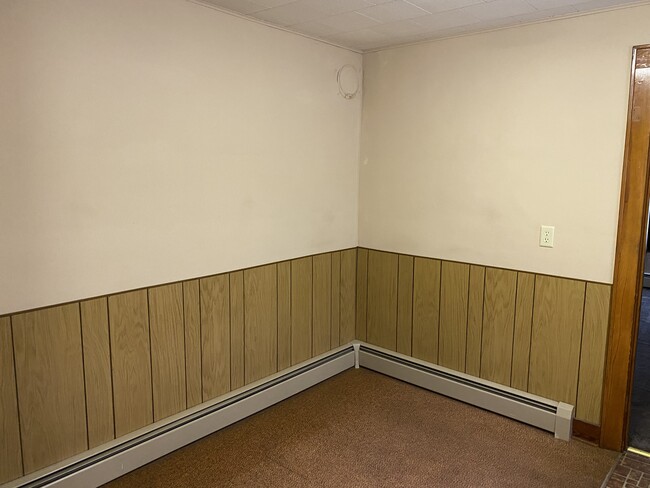 Building Photo - 12538 N 400 E