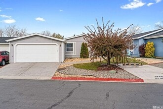 Building Photo - 7750 N Claridge Pointe Pkwy