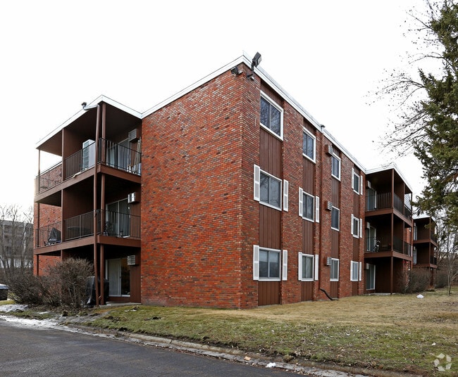 Building Photo - Brooksville