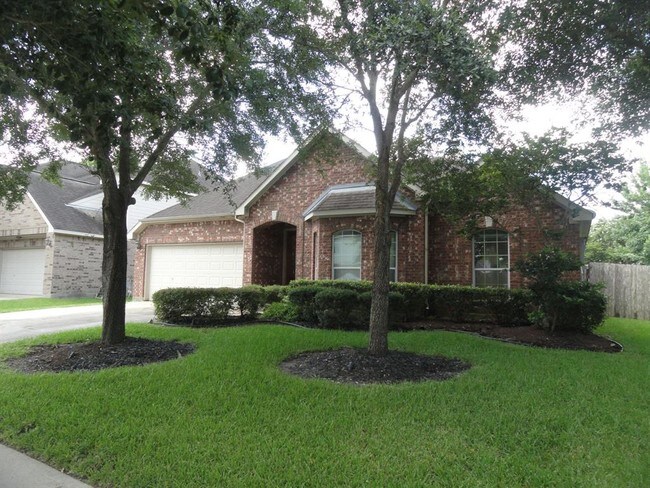 Building Photo - 6310 Canyon Chase Dr