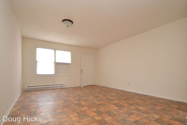Building Photo - 2 br, 1 bath House - 900 Edsel Ct