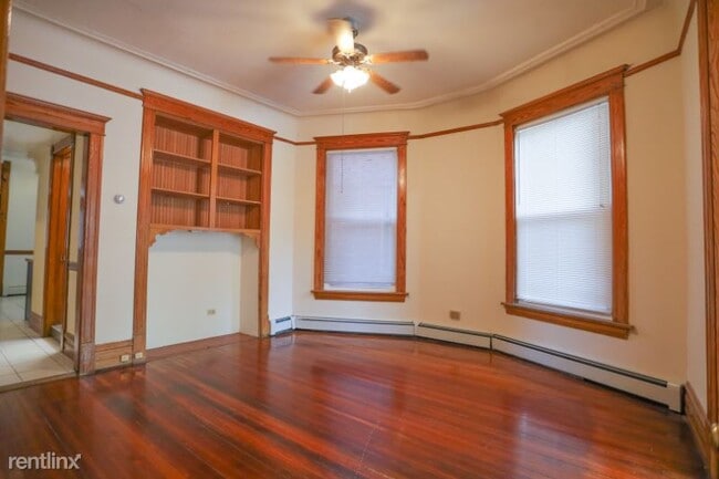 Building Photo - 3507 N Seminary Ave
